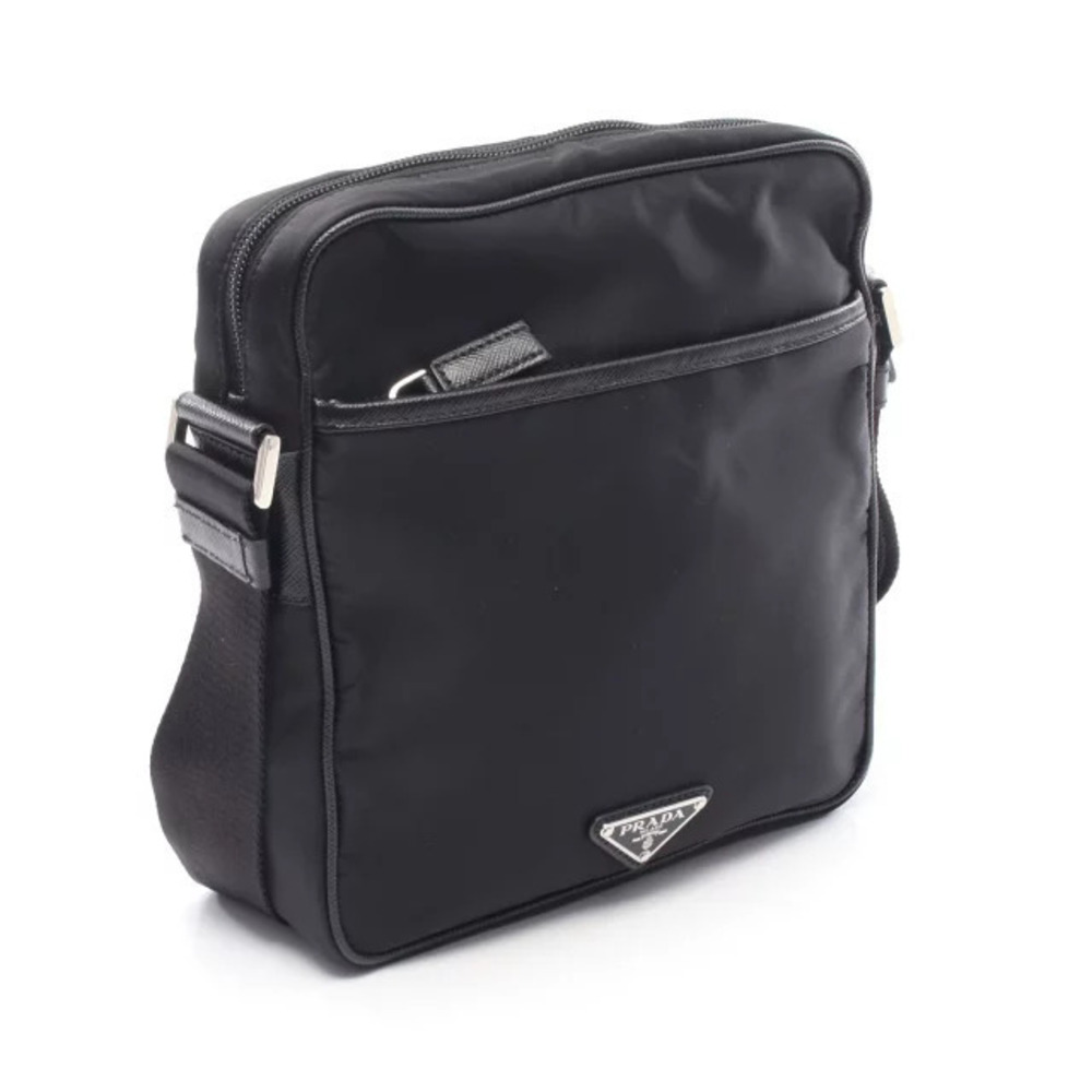 Prada leather Saffiano black bag shoulder embossed Black
